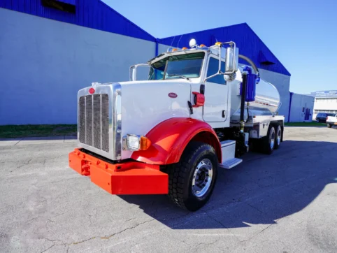 2016 Peterbilt 365 Vacuum Truck — Red/White/Blue — 4,000 Gal